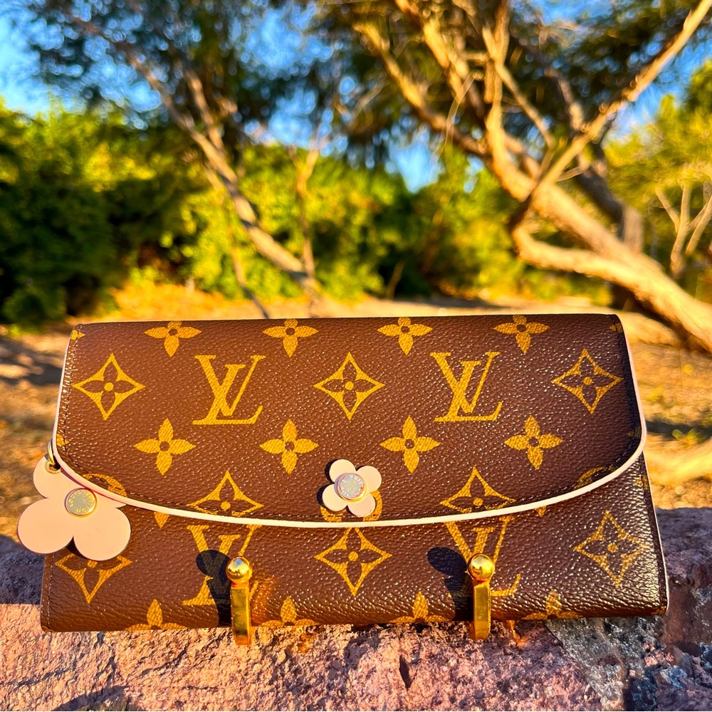 Authentic Louis Vuitton Monogram Clemence Emilie Pink Flower Bloom Charm Wallet